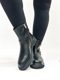 Corkys Footwear - Women's Pick of the Patch Boots