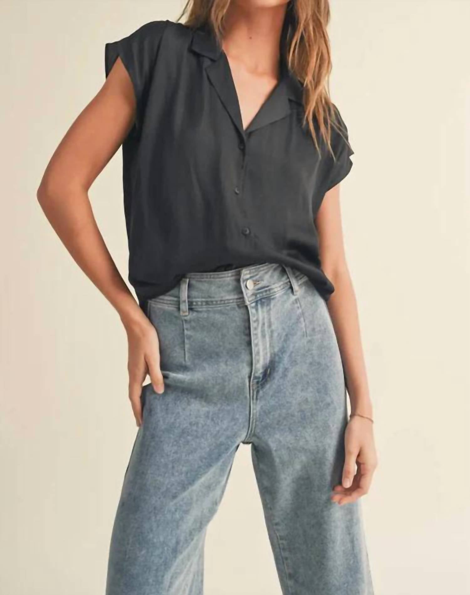 Miou Muse - Women's Short Sleeve Button Silk Top