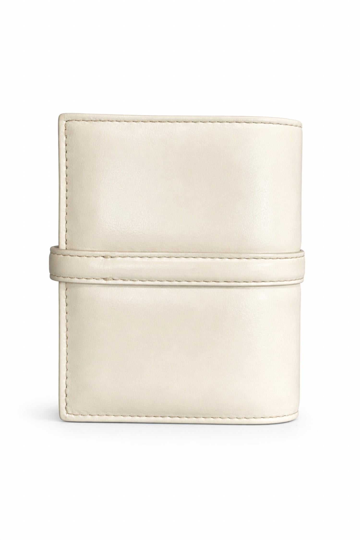 MARNI Women's Prisma Billfold Leather Wallet in lily white - women's bag - detail view