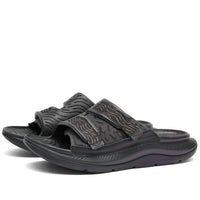 Hoka Ora Luxe Slipper in black black - men's loafer - detail view