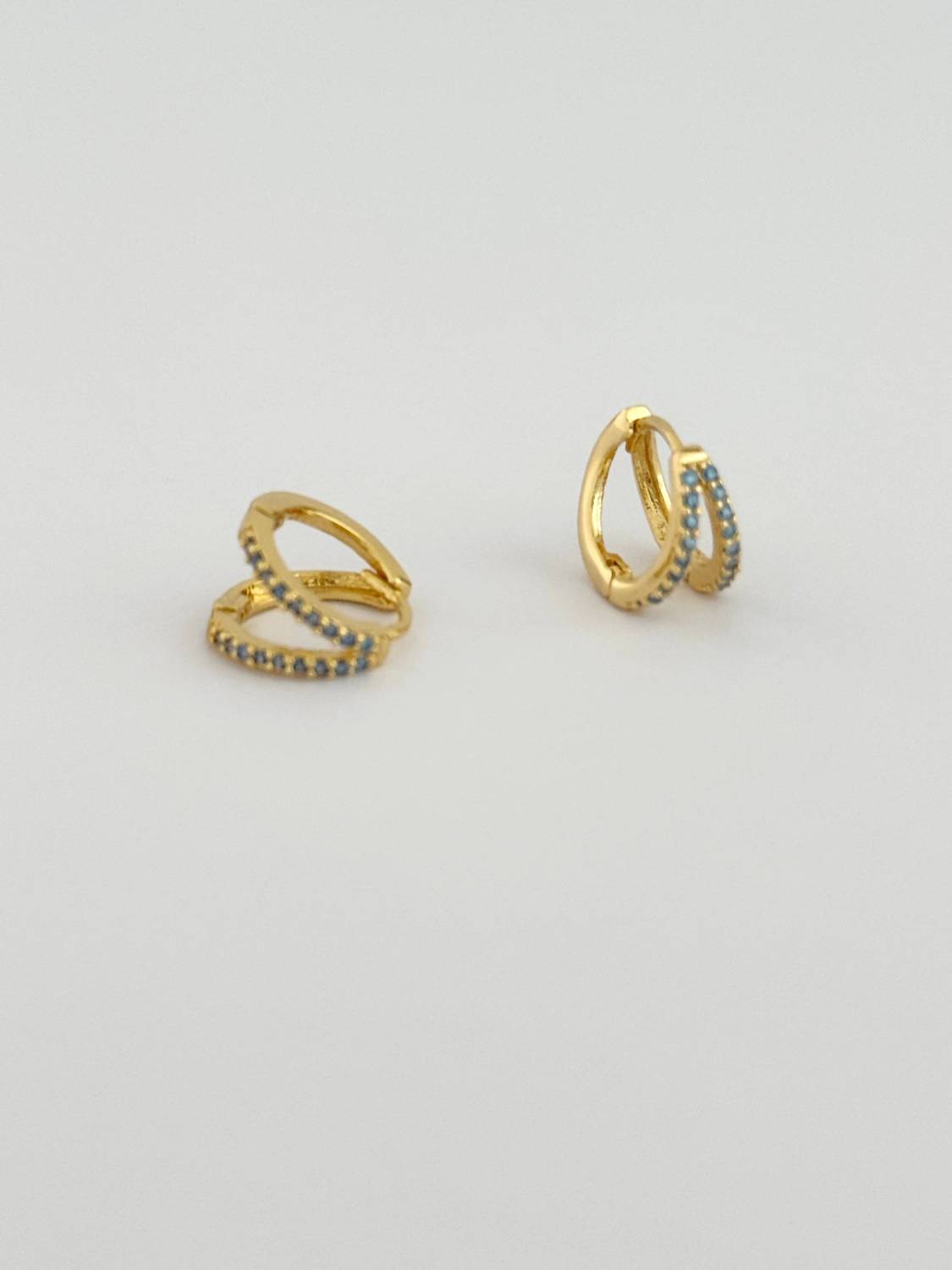 Tramps+Thieves - Women's Janine Huggies earrings
