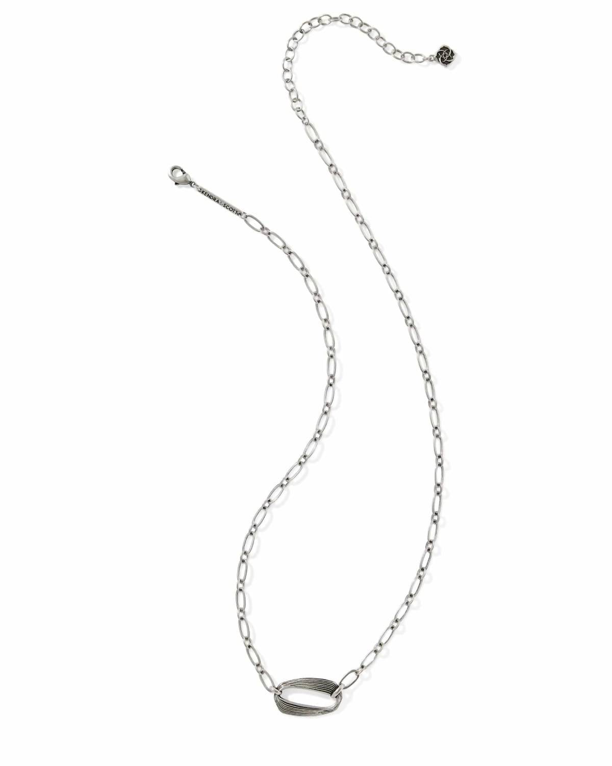 Kendra Scott - Women's Kira Vintage Short Pendant Necklace