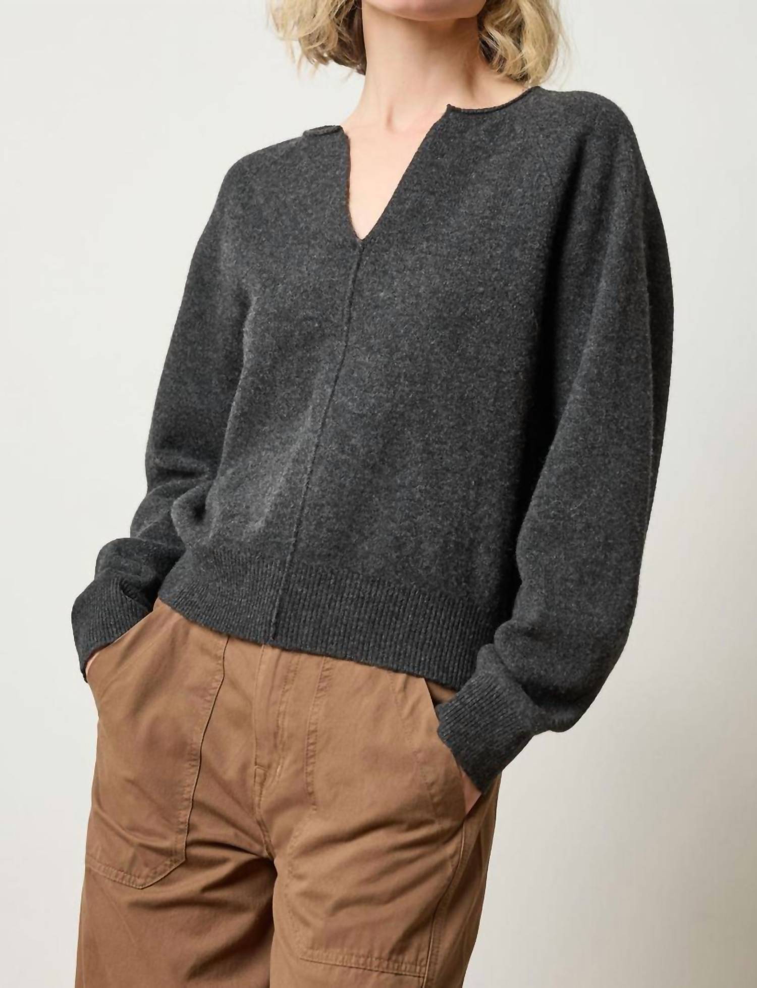 Lilla P - Split Neck Raglan Pullover
