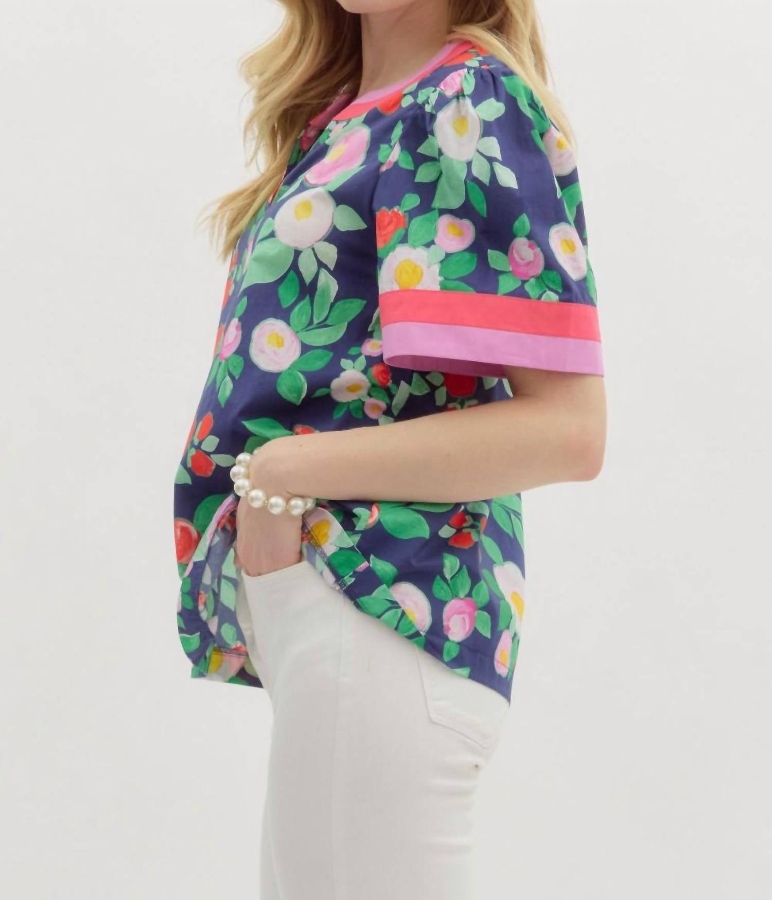 Entro - Rinna Floral Top