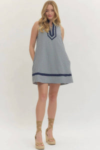 Entro - Classic Charm Gingham Shift Dress - Plus