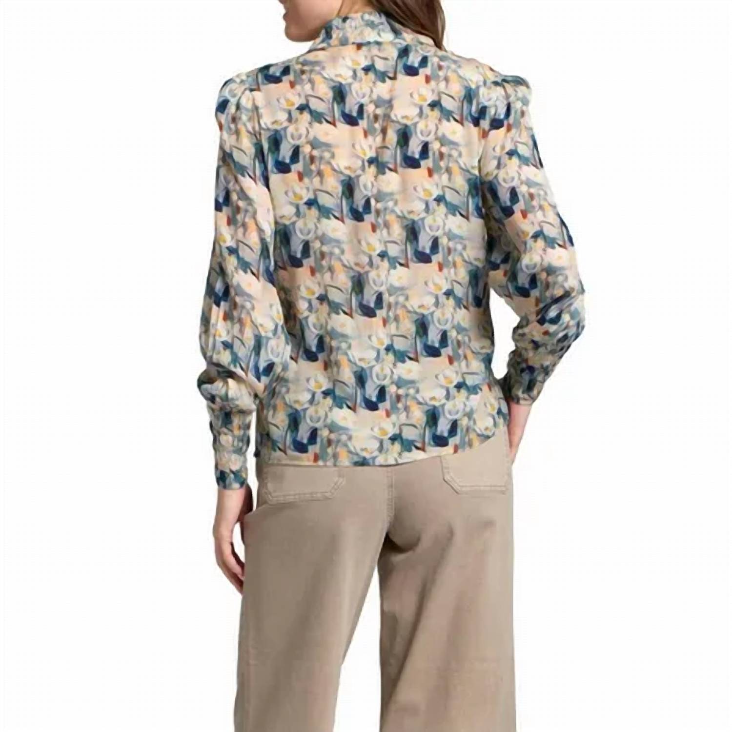 Apny - Puff Shoulder Button Front Top