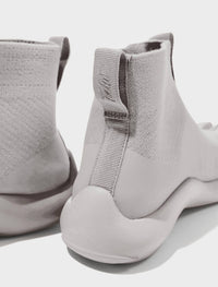 Tabi - Unisex Hightop Sneakers