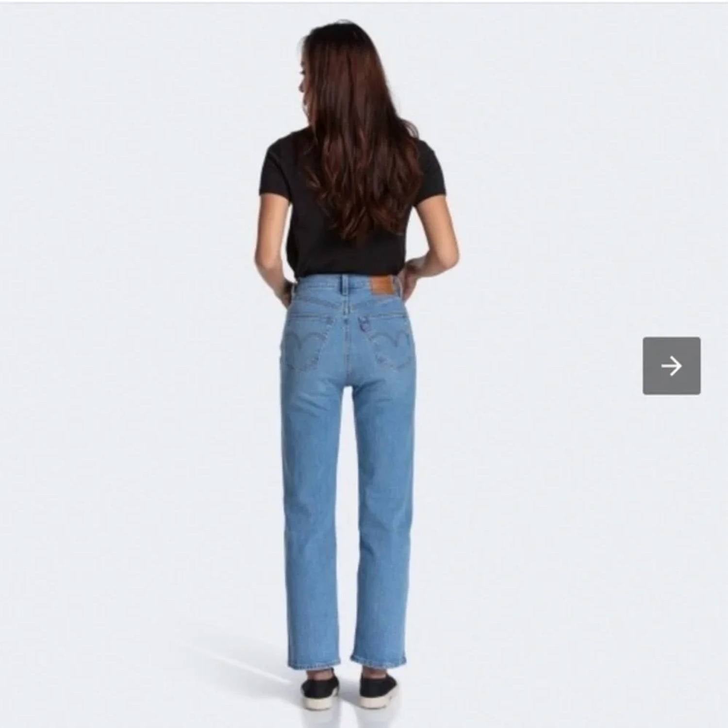 Levi'S - Premium Ribcage Straight Leg Jeans