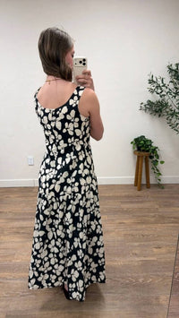 Doe And Rae - Bold Floral Drop Waist Maxi Dress