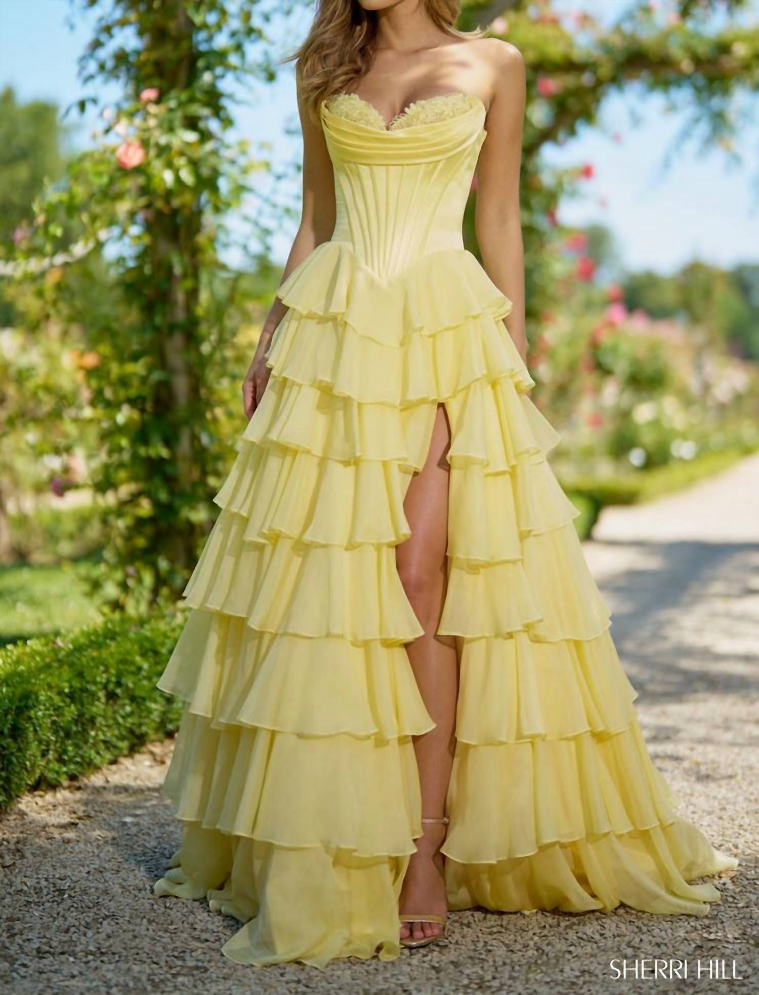 Sherri Hill - Basque Waist Ruffle Skirt Dress