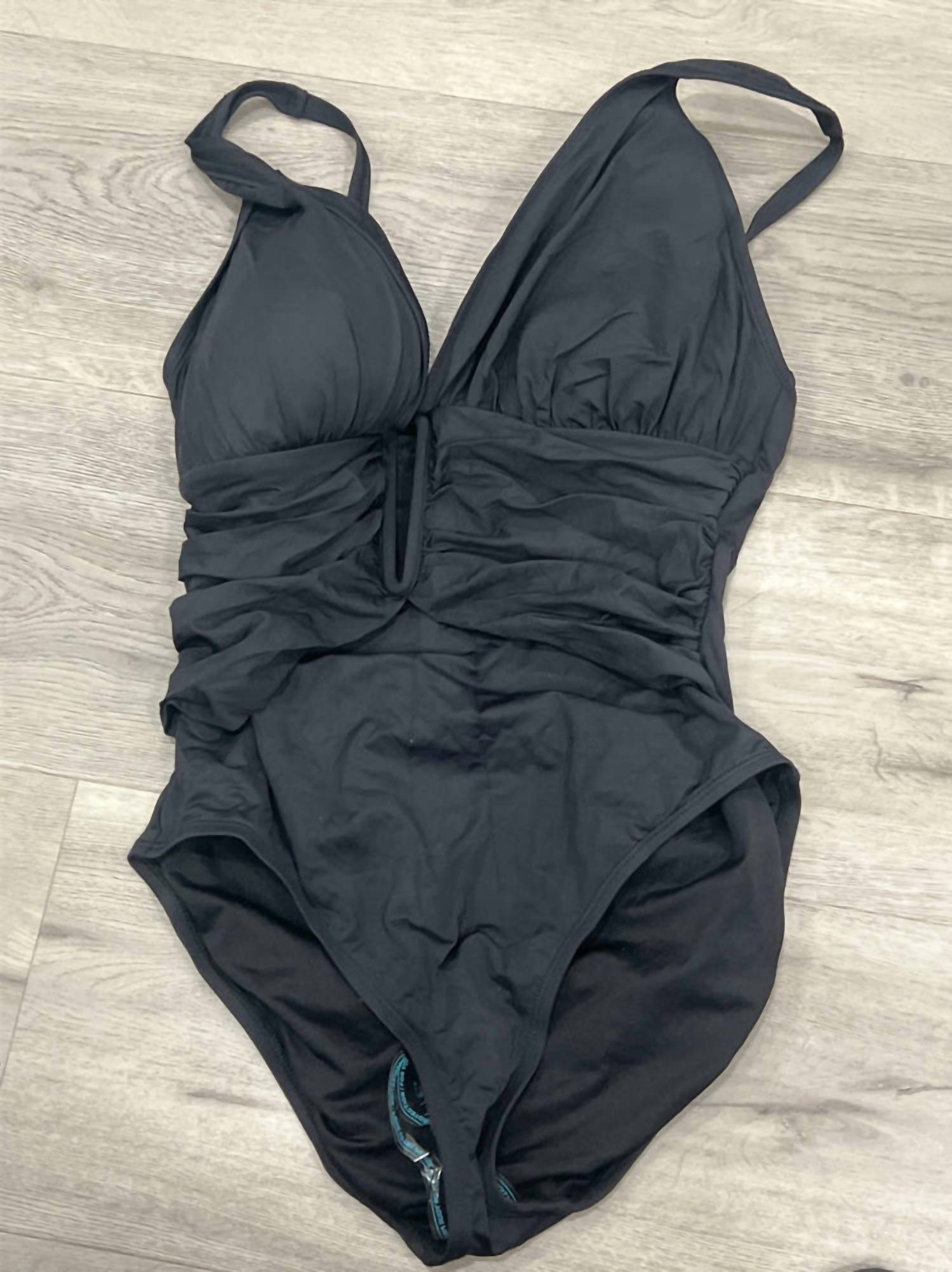 Bleu Rod Beattie - Women's Molded-cup One-piece Swimsuit