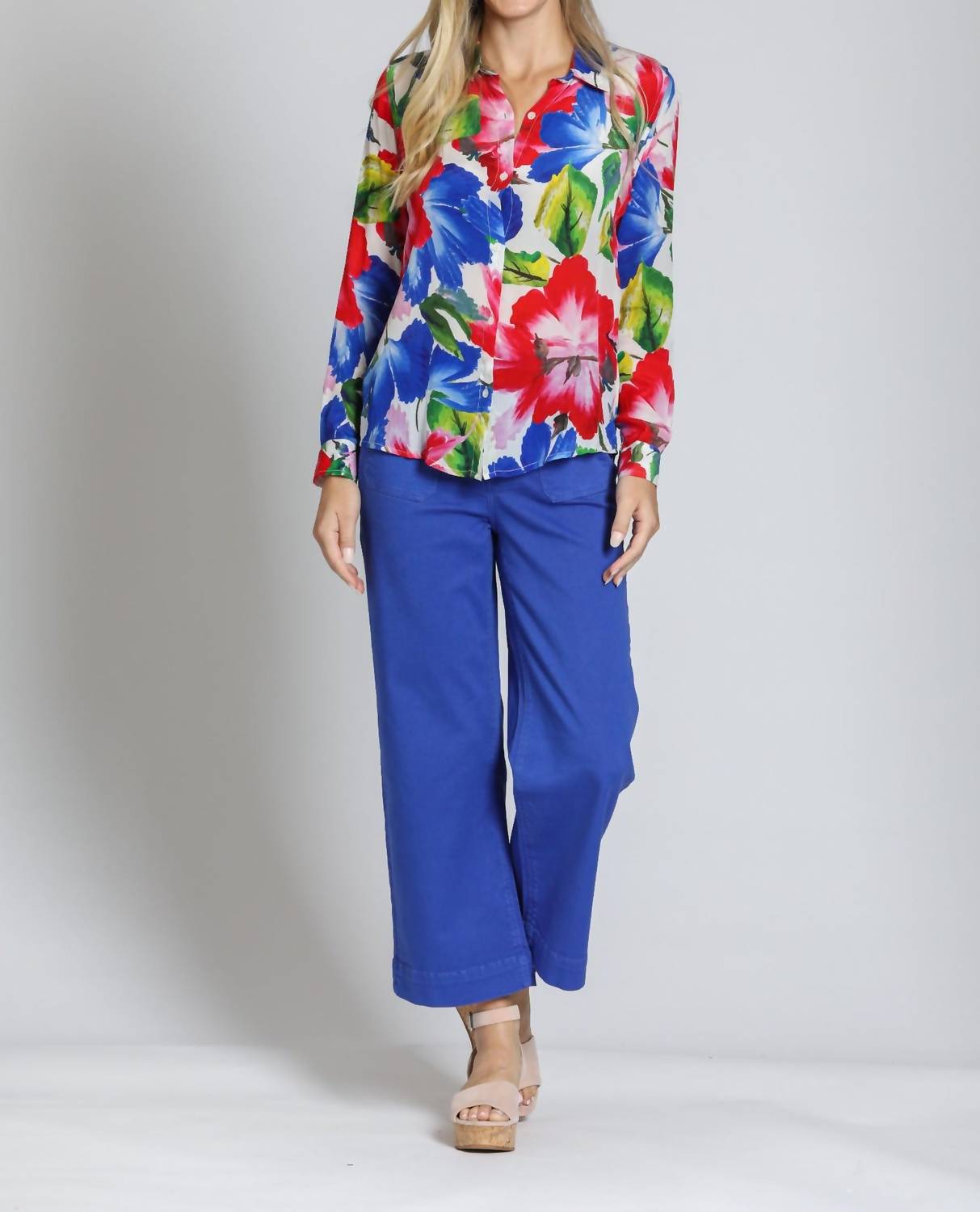 Apny - Button-up With Roll-up Sleeve Floral Shirt