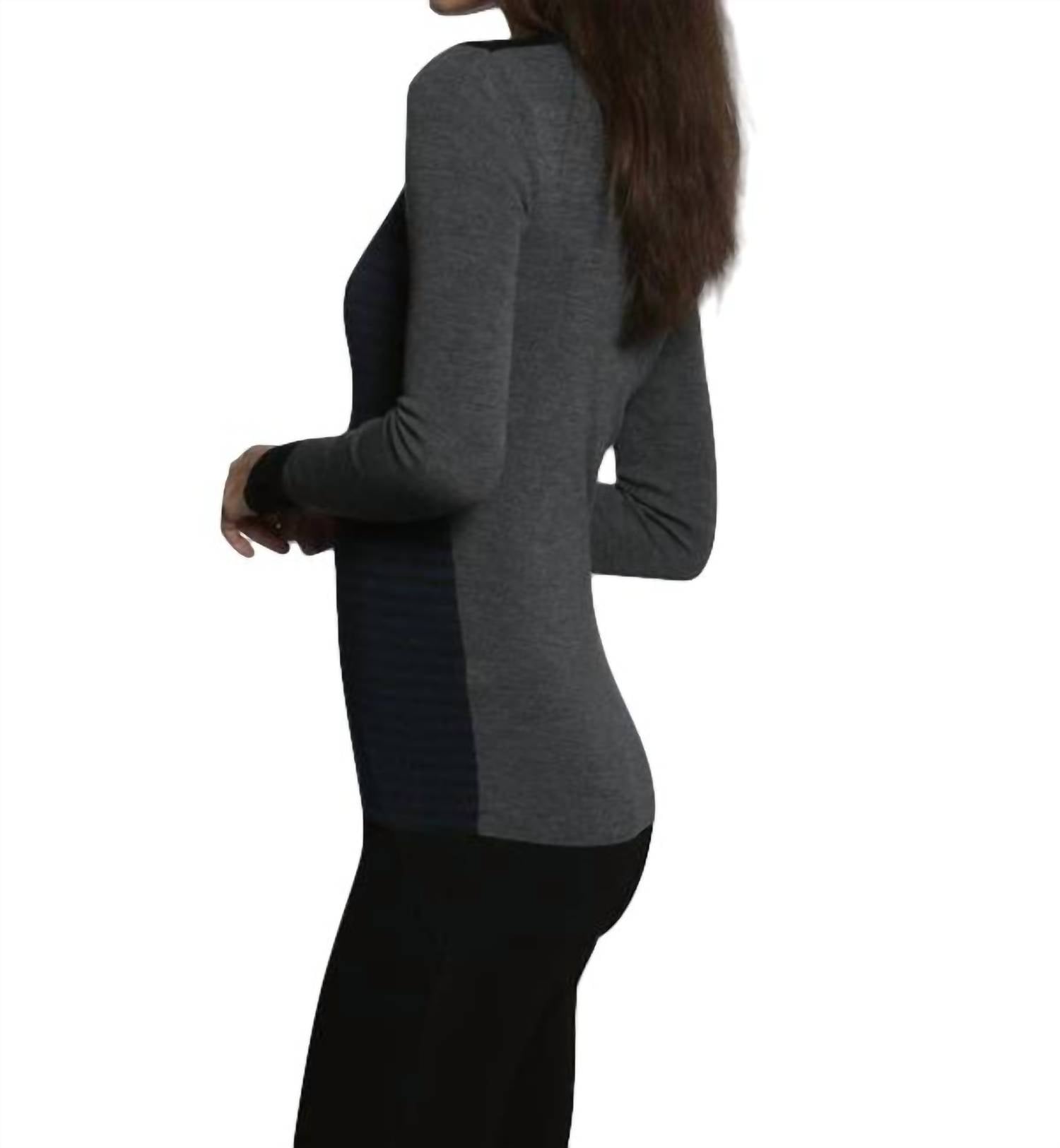 Skinny Rib Vee Pullover