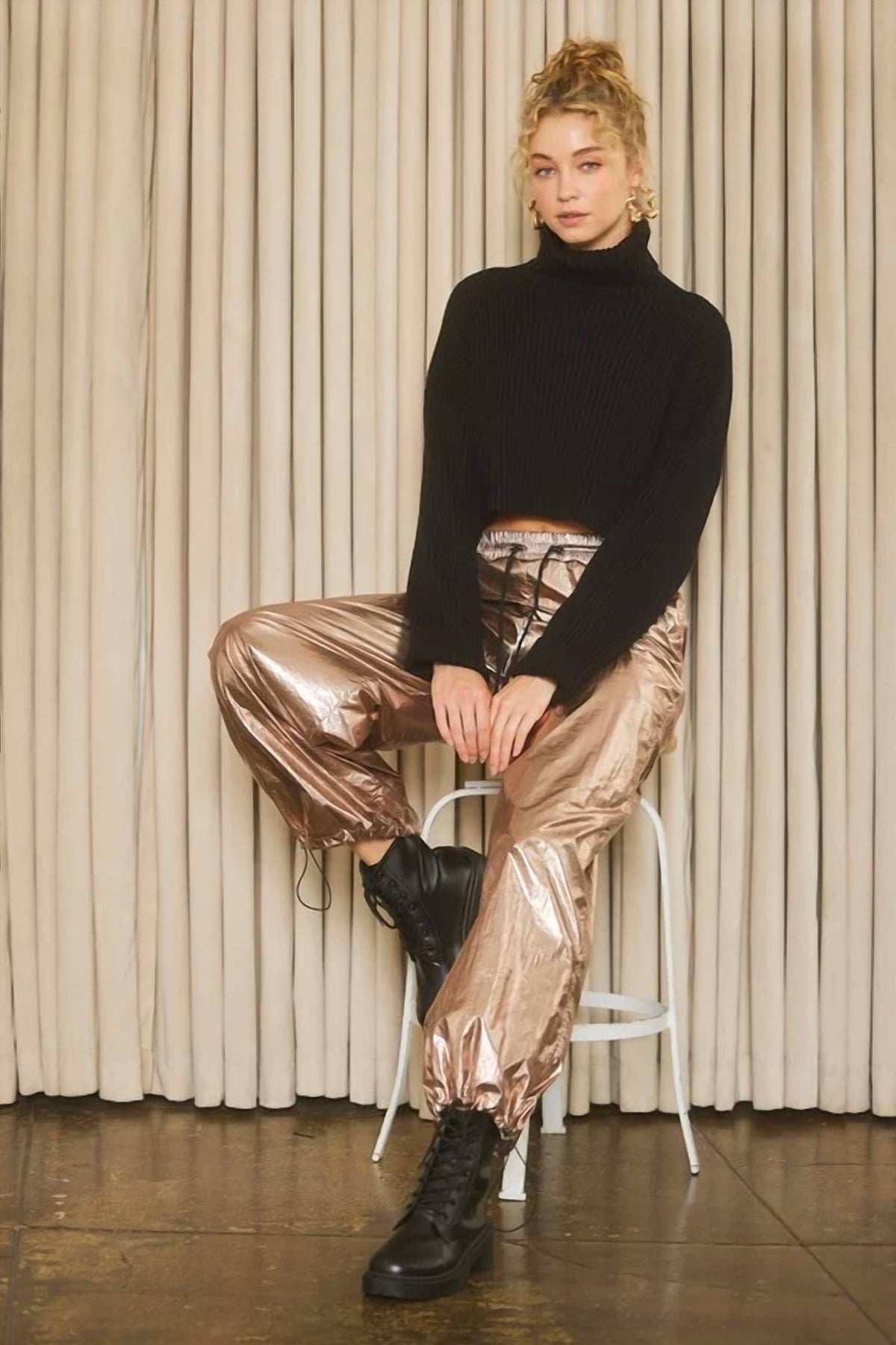 Idem Ditto - Turtle Neck Loose Fit Crop Sweater