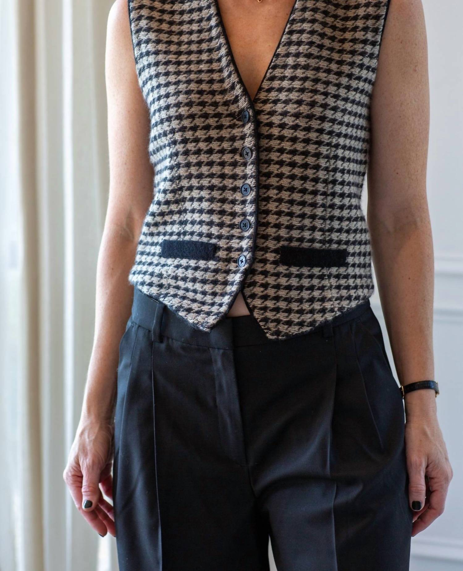 Guest In Residence - Houndstooth Tailored V-neck Vest
