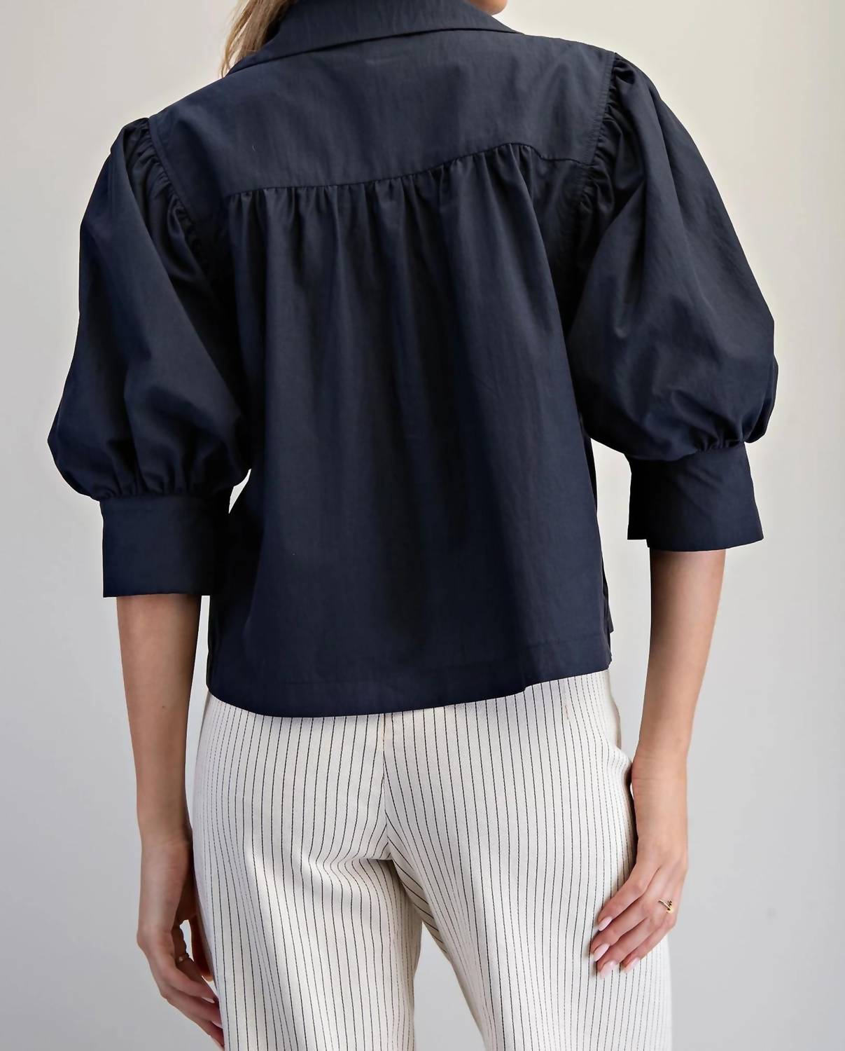 Ee:Some - Solid Puff Sleeve Button Down Blouse