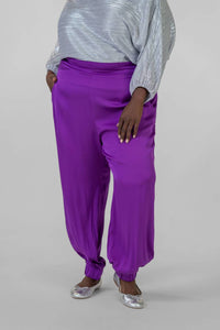 Nouvelle / Silk95Five - Mara Joggers - Plus