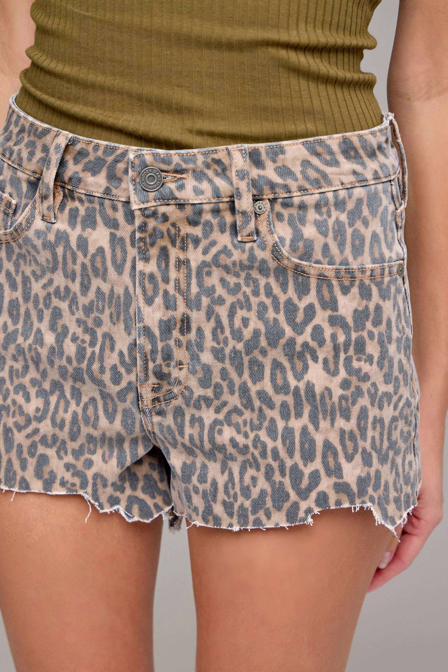 Hidden - Cheetah Print Jagged Hem Shorts