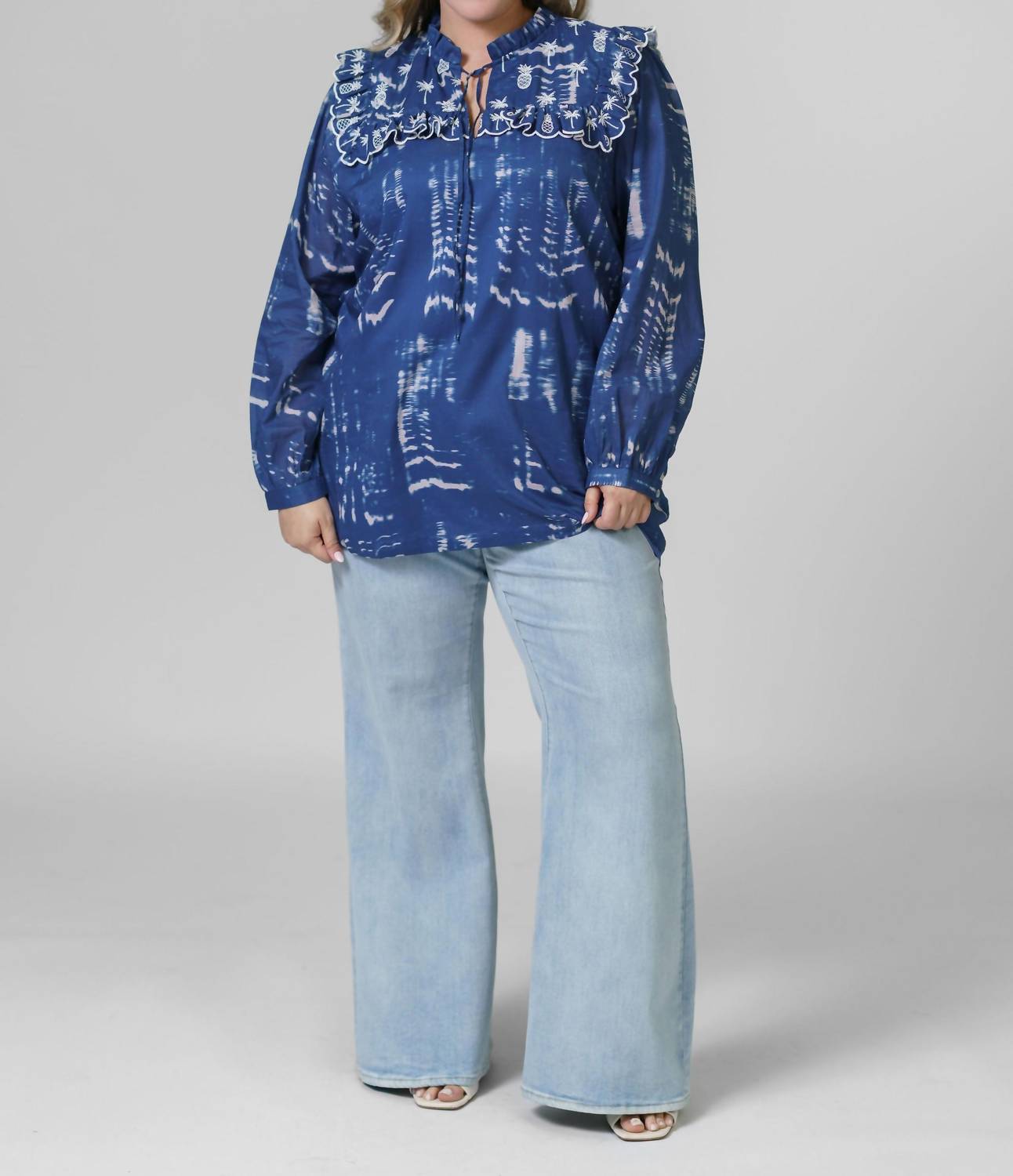 Emily Lovelock - Daisy Blouse - Plus Size