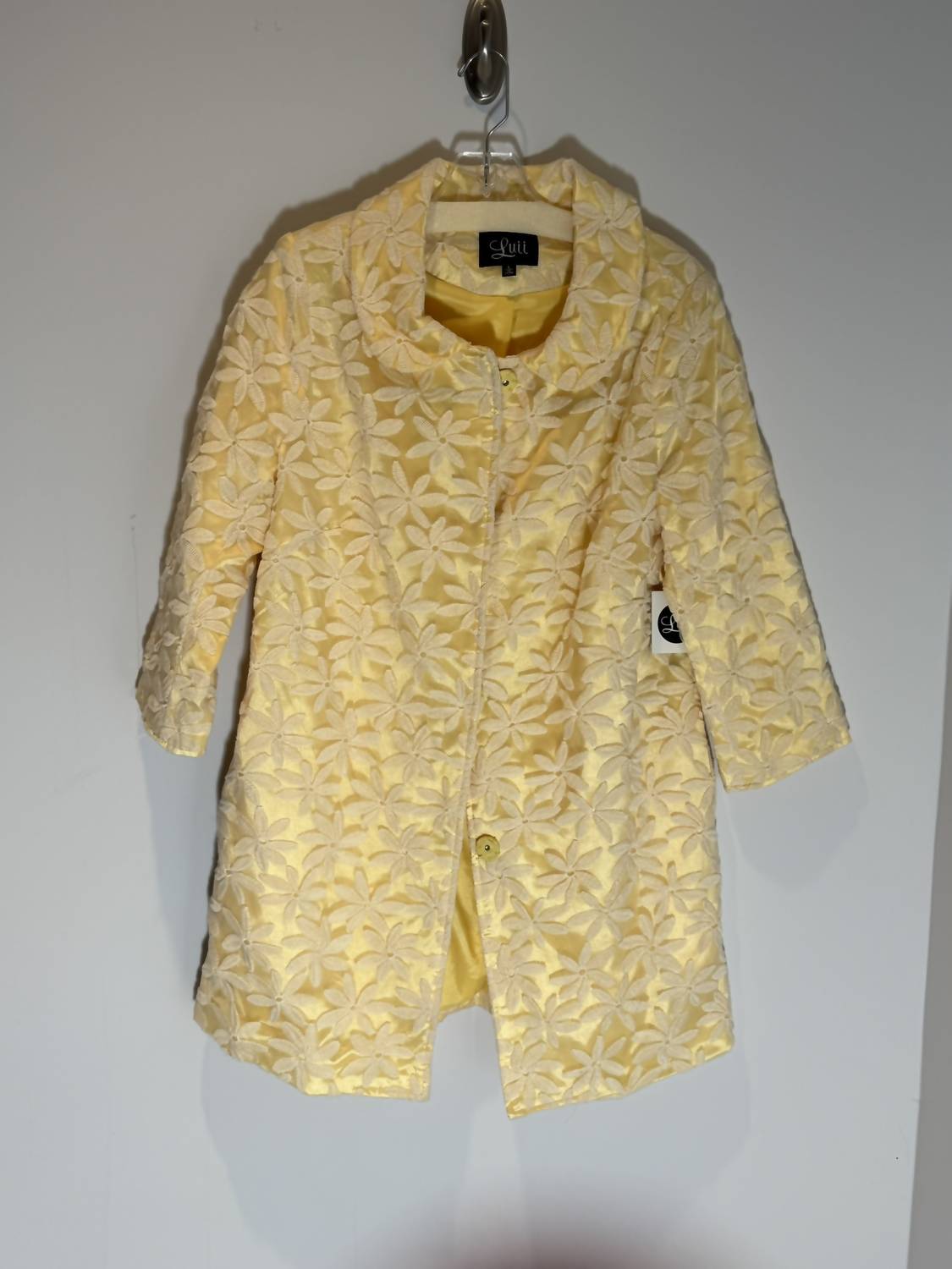 Luii - Women's White Flower Lined Jacket