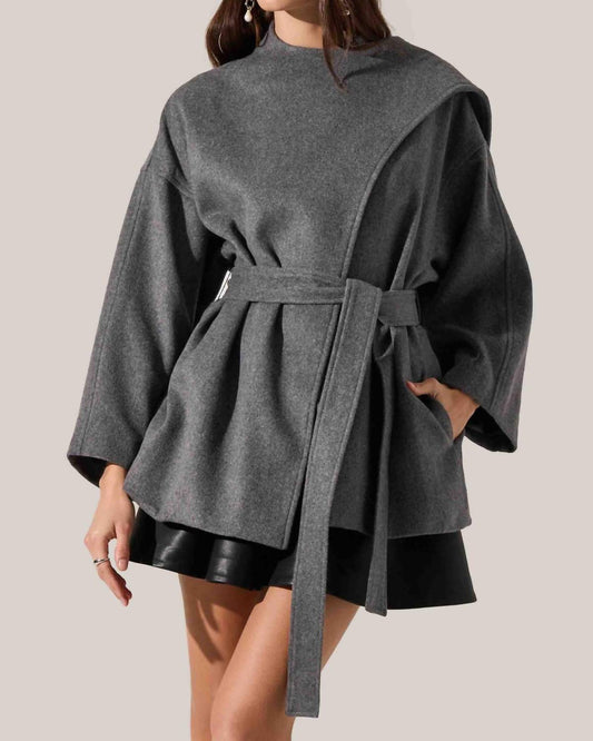 Astr - Women's Elaxi Short Coat