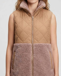 Charlie Paige Sleeveless Quilted Vest in brown - women's jacket
