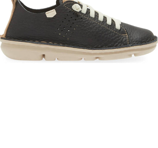 Onfoot - Women's Dallas Low Top Sneaker