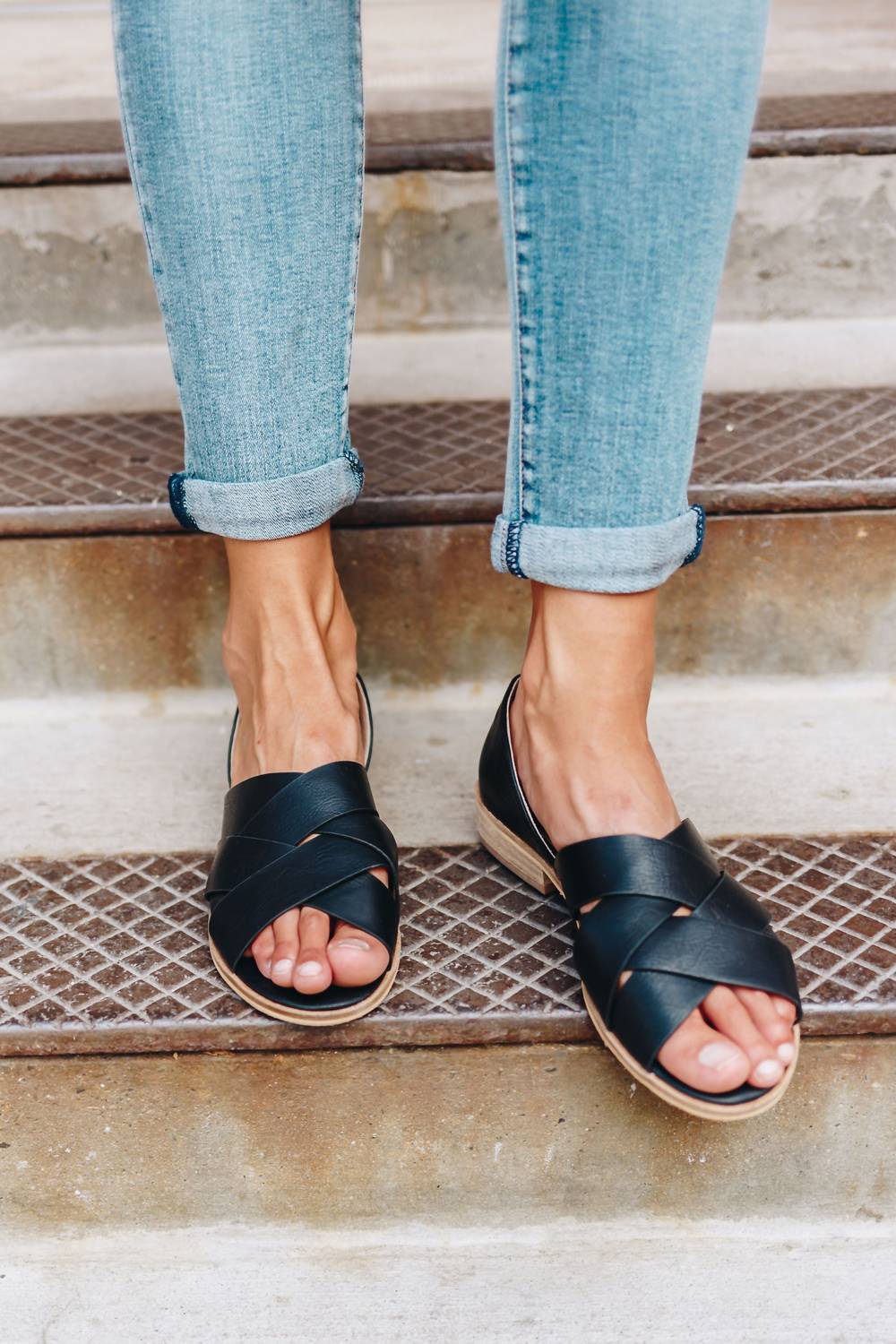 Beast Fashion - Crossroads Slip-on Sandals
