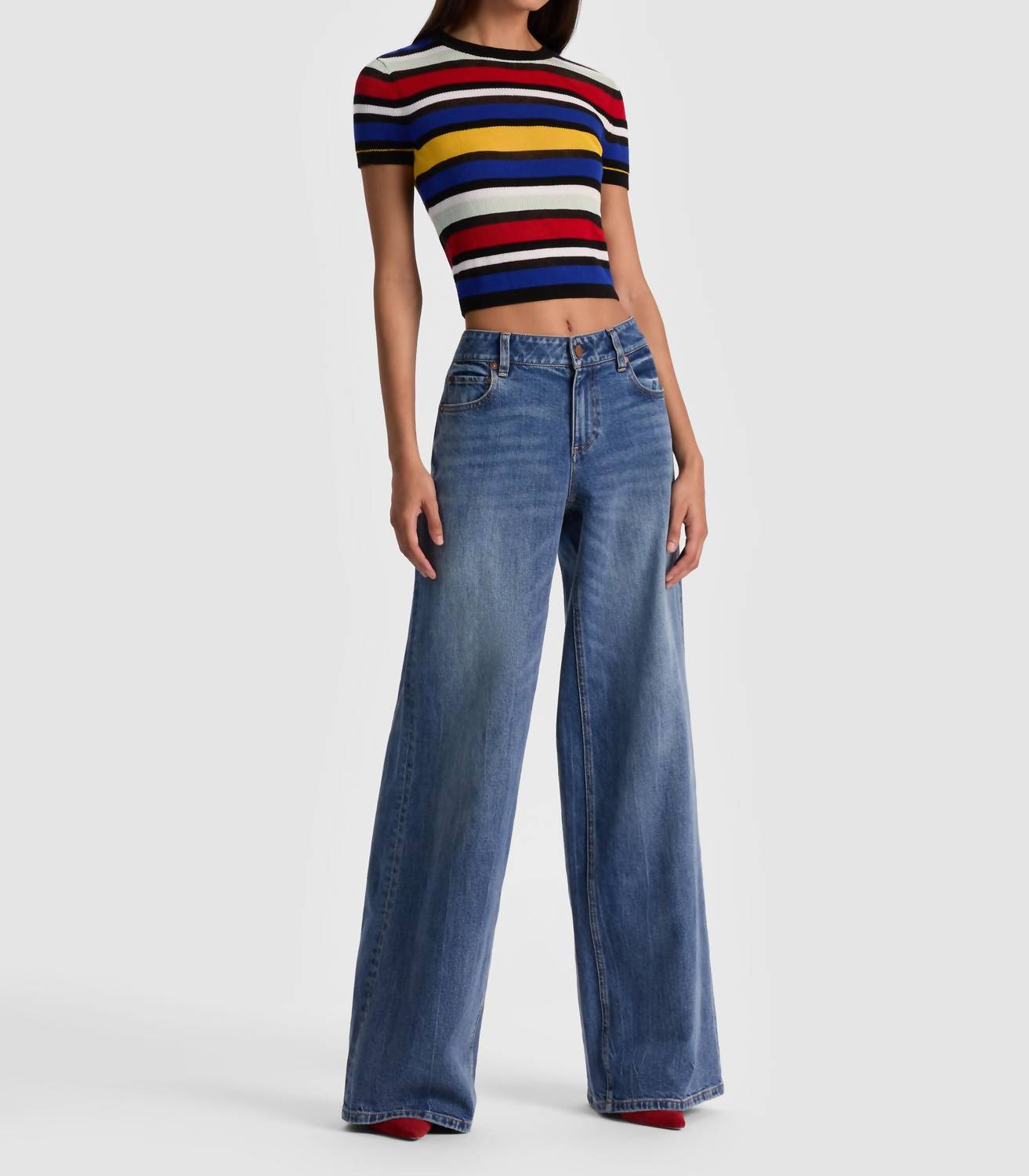 Alice + Olivia - Ciara Short Sleeve Pullover Top