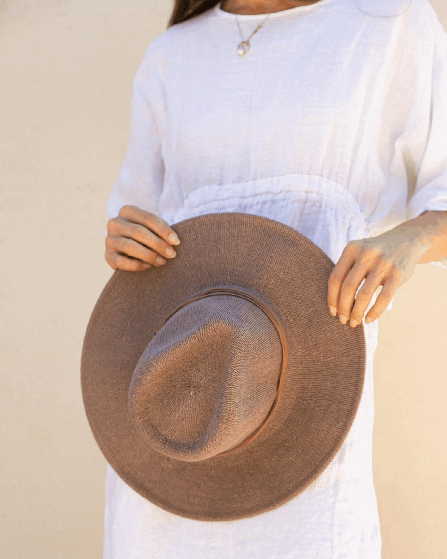 Wyeth - Women's Beacon Mesh Packable Hat