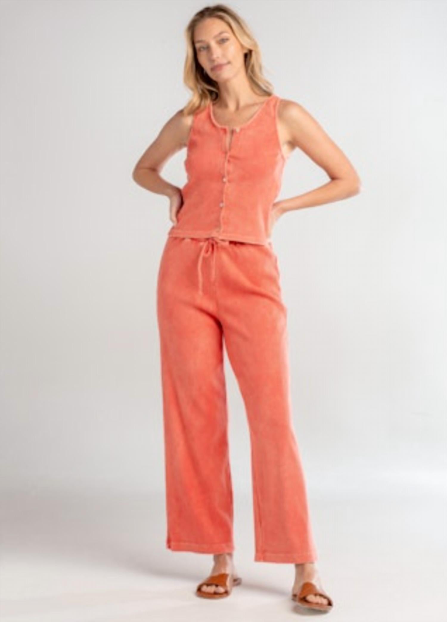 Red Haute - Women's Button Vest