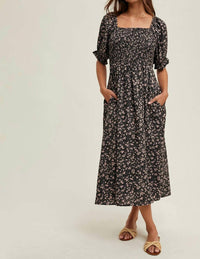 Wishlist - Floral Smocked Puff Sleeve Midi Dress