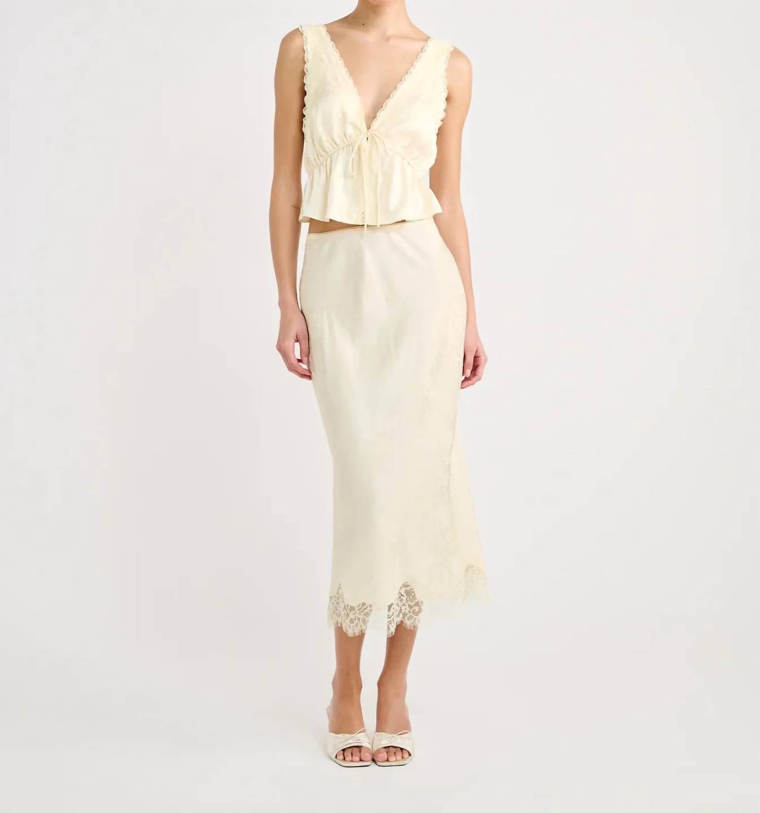 Rumored - Lady Lace Top