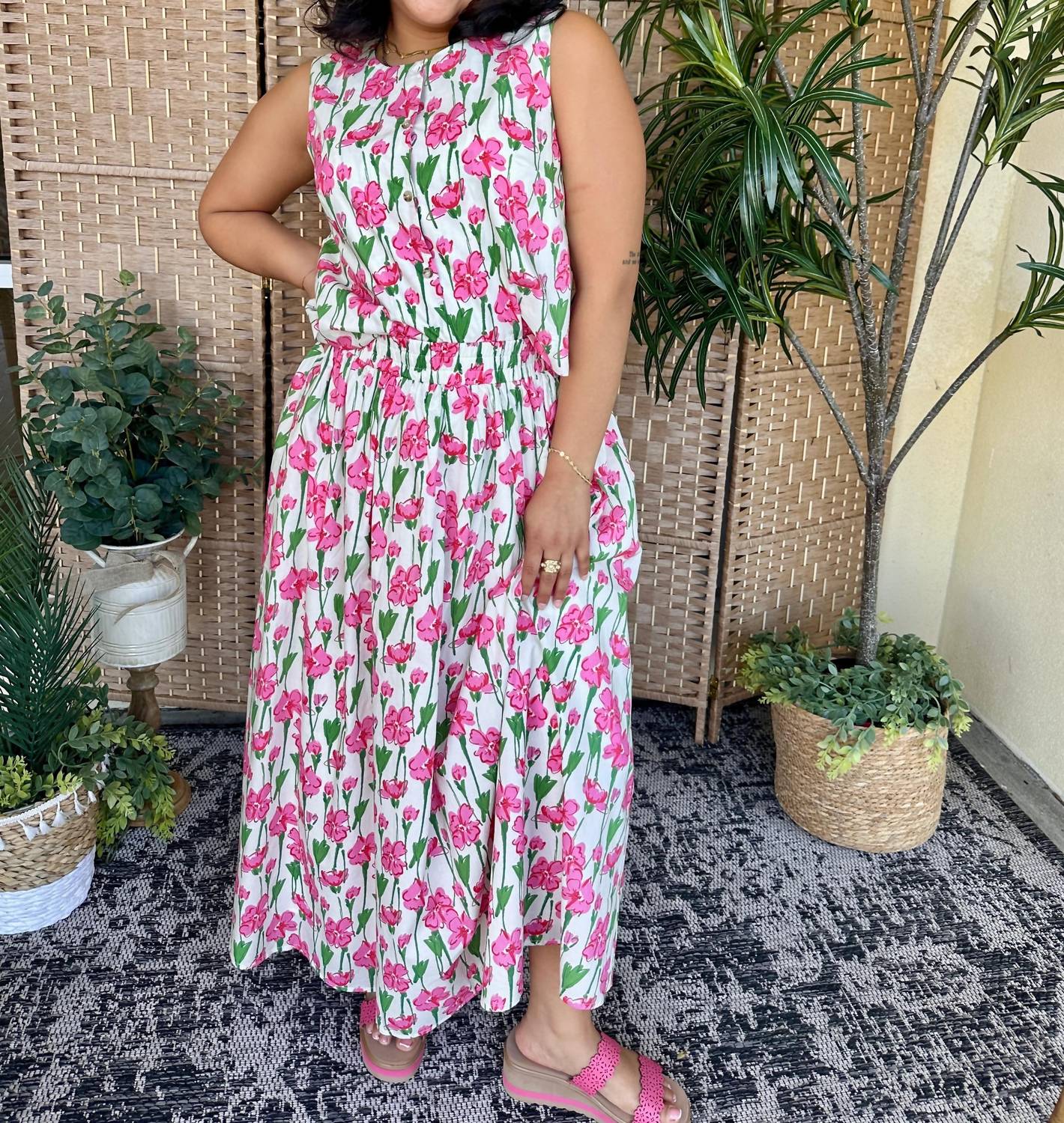 Polagram - Blooming Beauty Floral Top And Midi Skirt Set