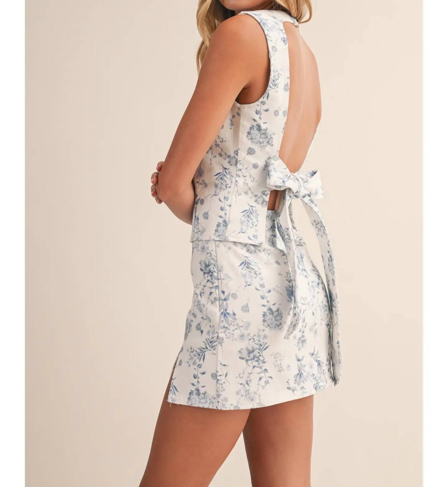 Klesis - Tinsley Floral Printed Open Back Skort Set