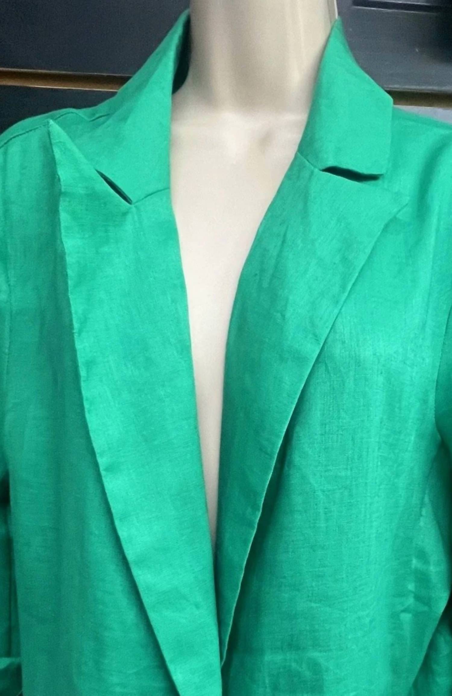 Ee:Some - Women's Coastal Linen Blazer