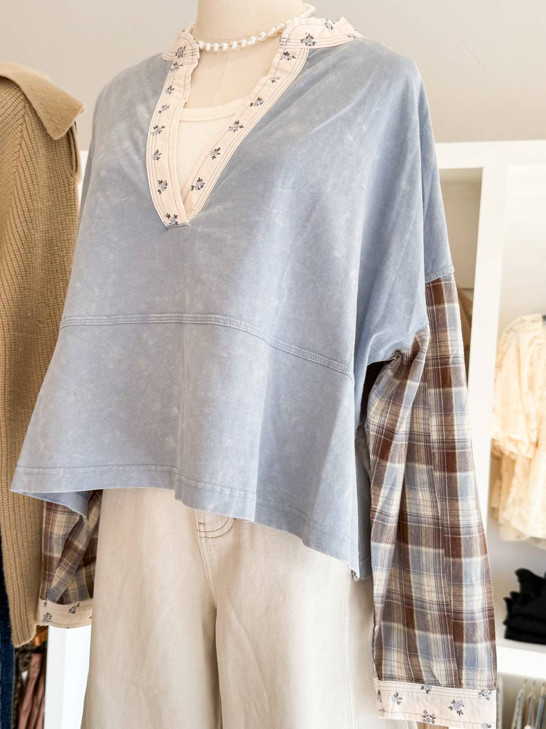 Ee:Some - Plaid Floral Long Sleeve Top