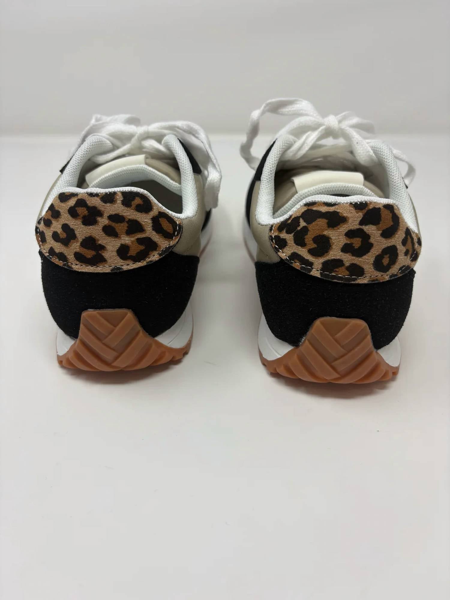 Very G - Women's Joel Sneaker