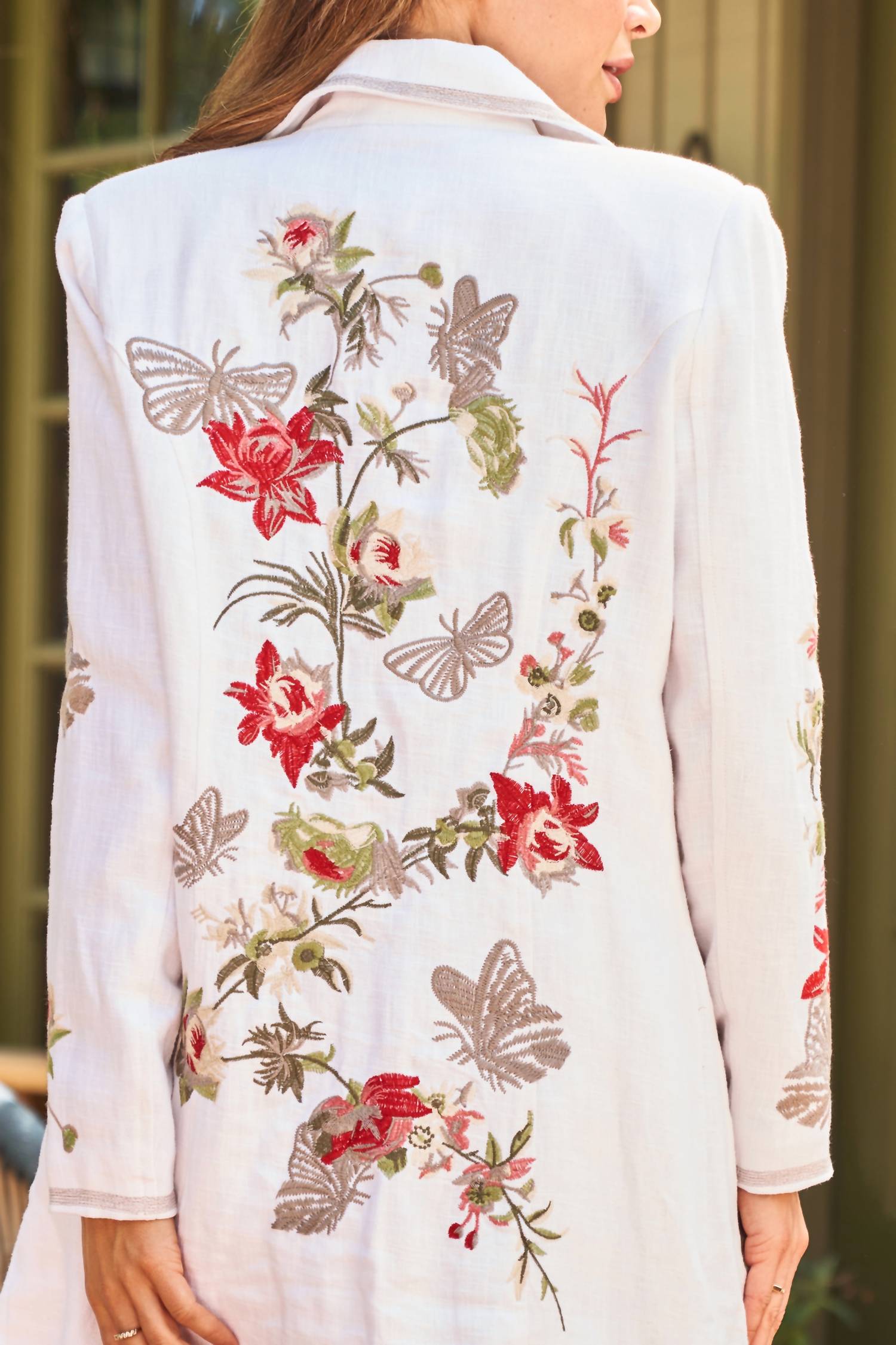 Paparazzi - Embroidered Slub Coat