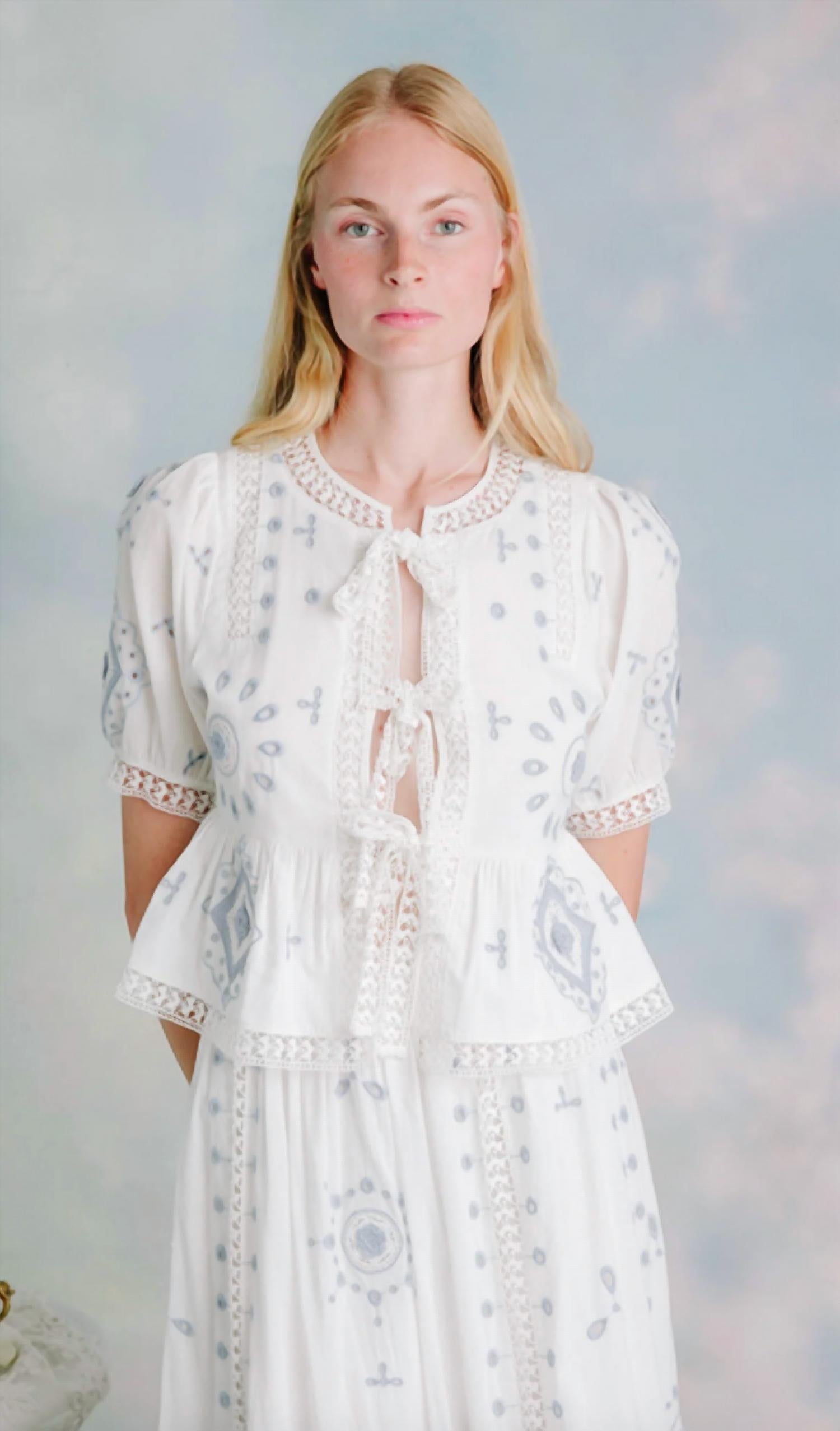 Love The Label - Forget Me Knot Top