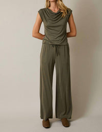 GILLI Elastic Waist Drawstring Wide Leg Pants in olive - women's pants