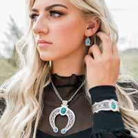 Montana Silversmiths - Women's Romancing The Stone Squash Blossom Necklace