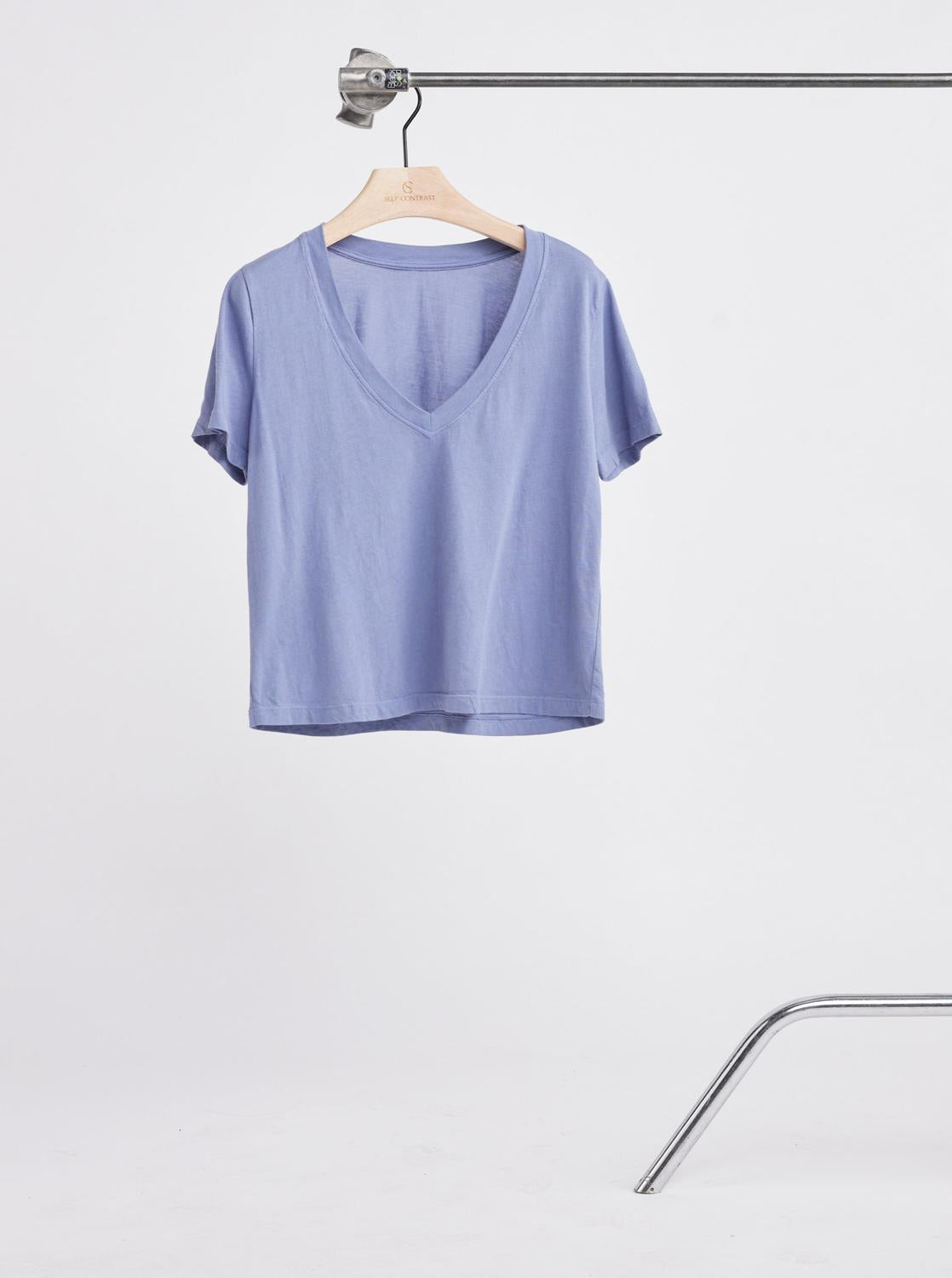 Self Contrast - Frankie V-neck Baby Tee