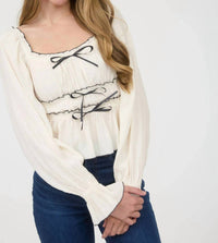 Blu Pepper - Contrast Bow Ruffled Long Sleeve Blouse
