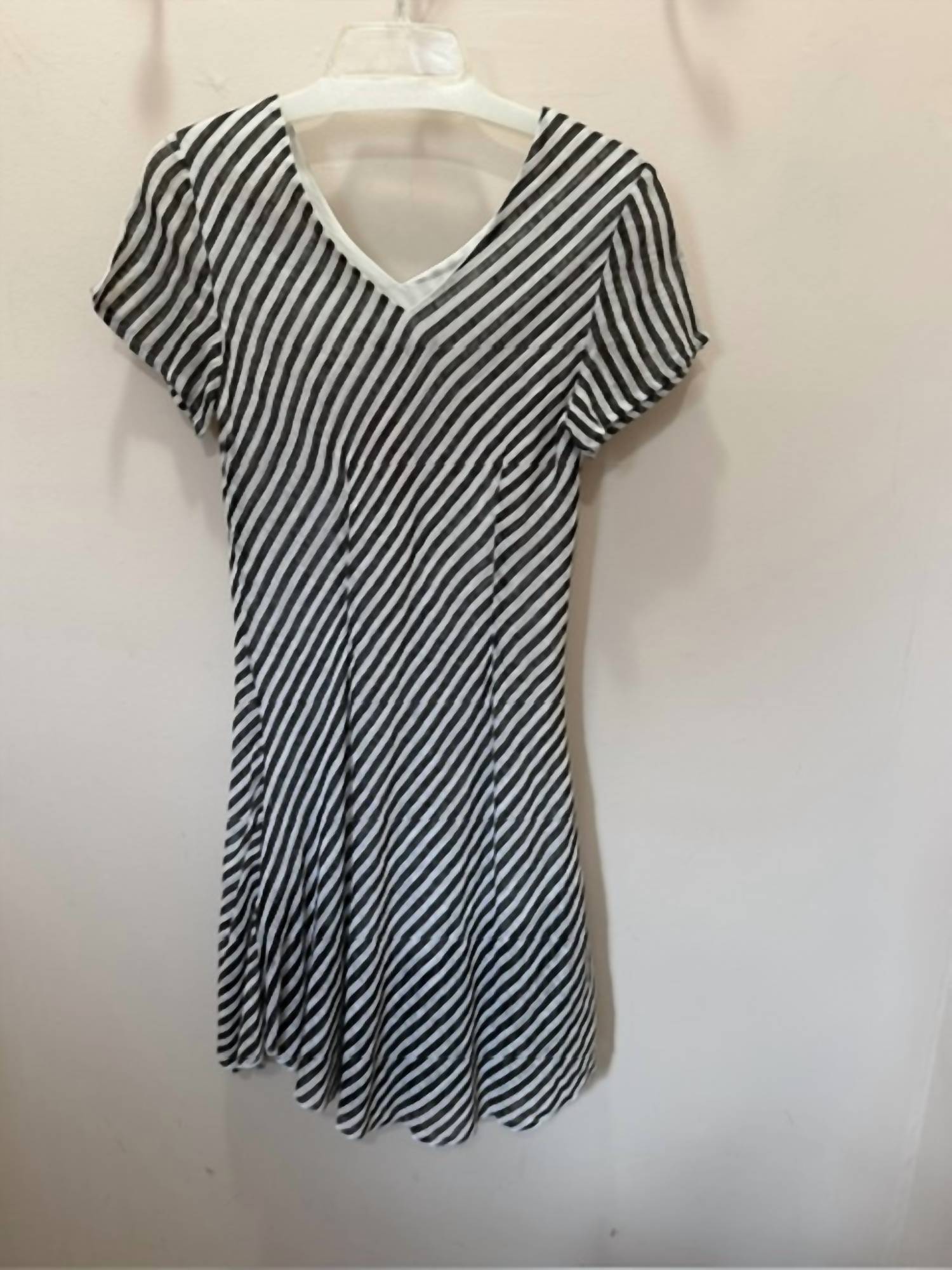 Charlie B - Women's Biased Cut V-neck Dress