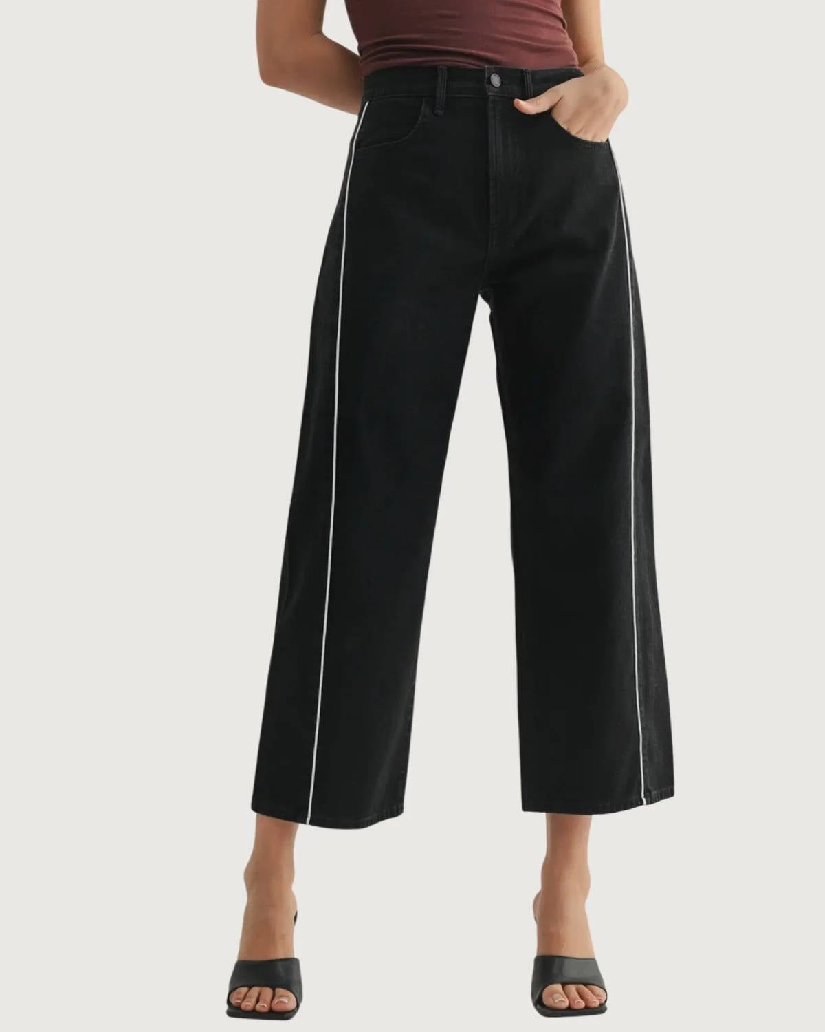 Just Black Denim - Women's Lucy Barrel Jean
