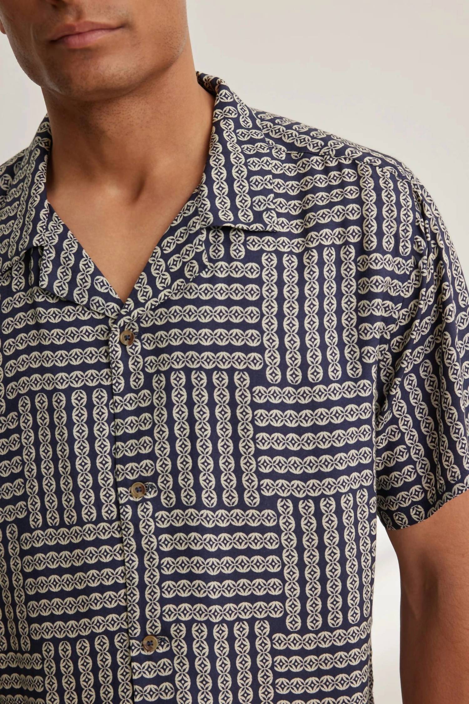 Velvet By Graham & Spencer - Emilio Button-Up Shirt