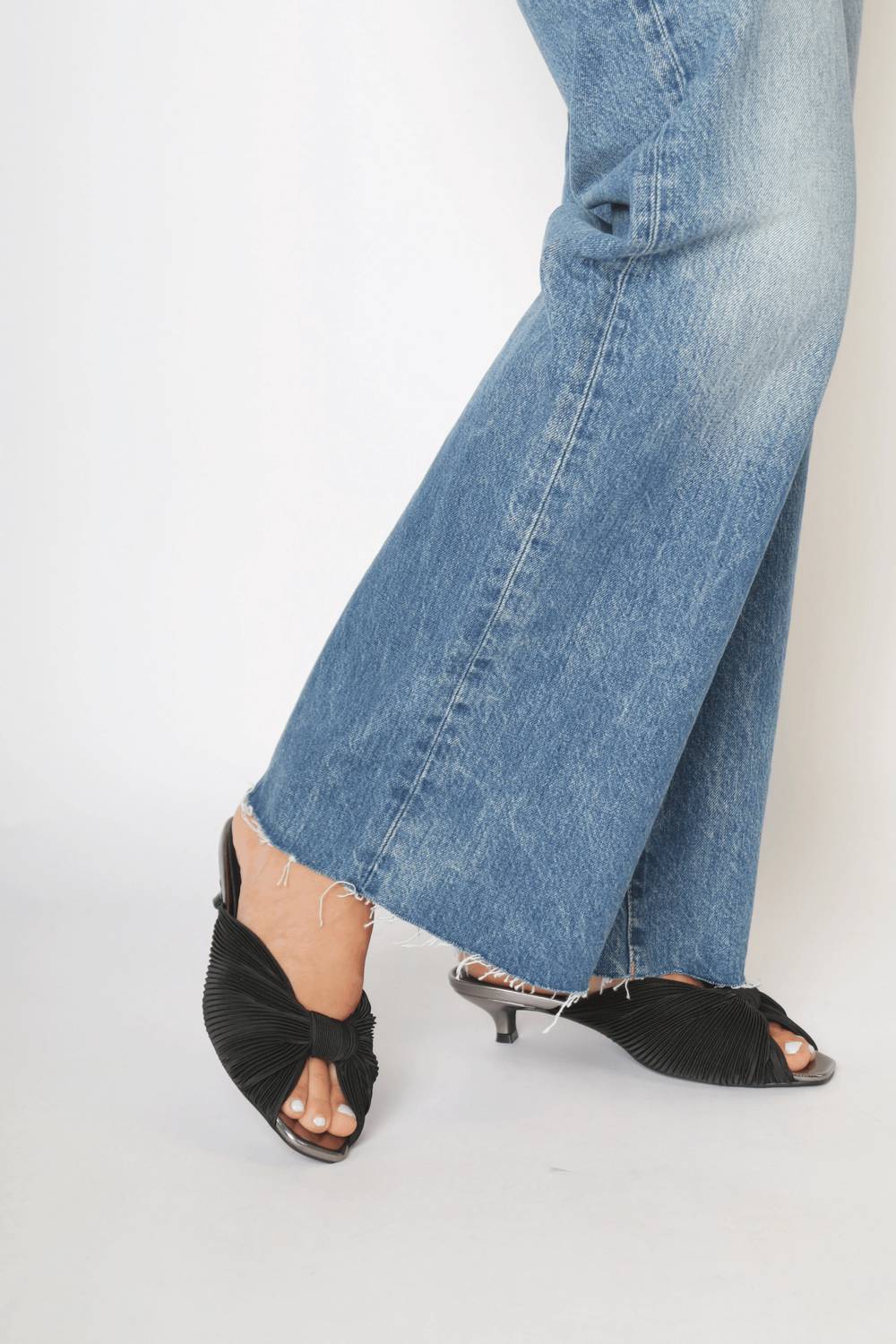 Intentionally Blank - Women's Curfew Leather Kitten Heel
