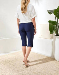 Tribal - Flatten It Slim Leg Capris Pants With Snap Vents