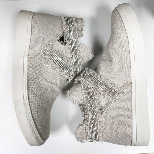 Very G - Women's Flora Sneaker